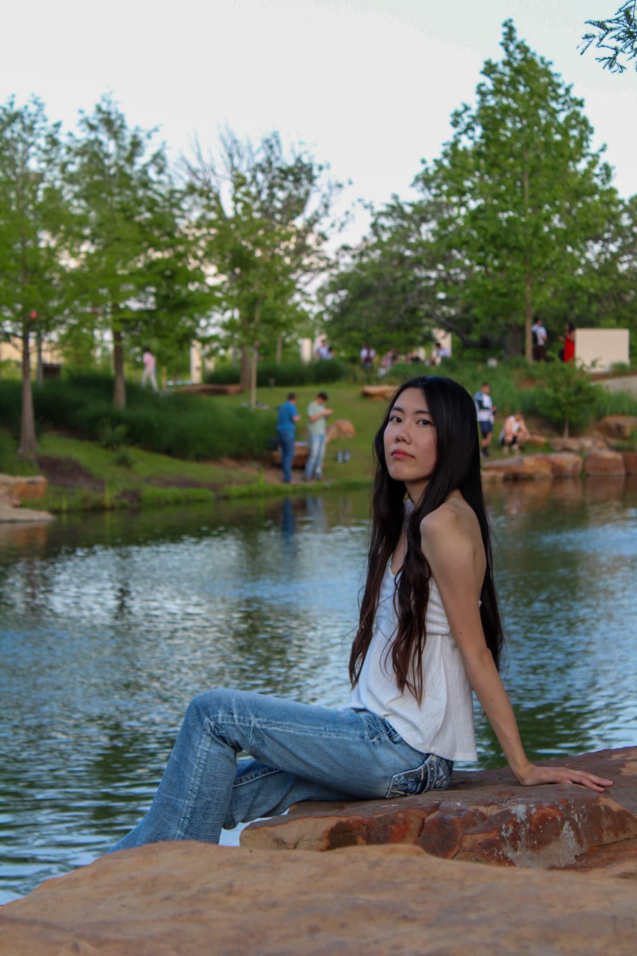 Lia Chen Blurred Background