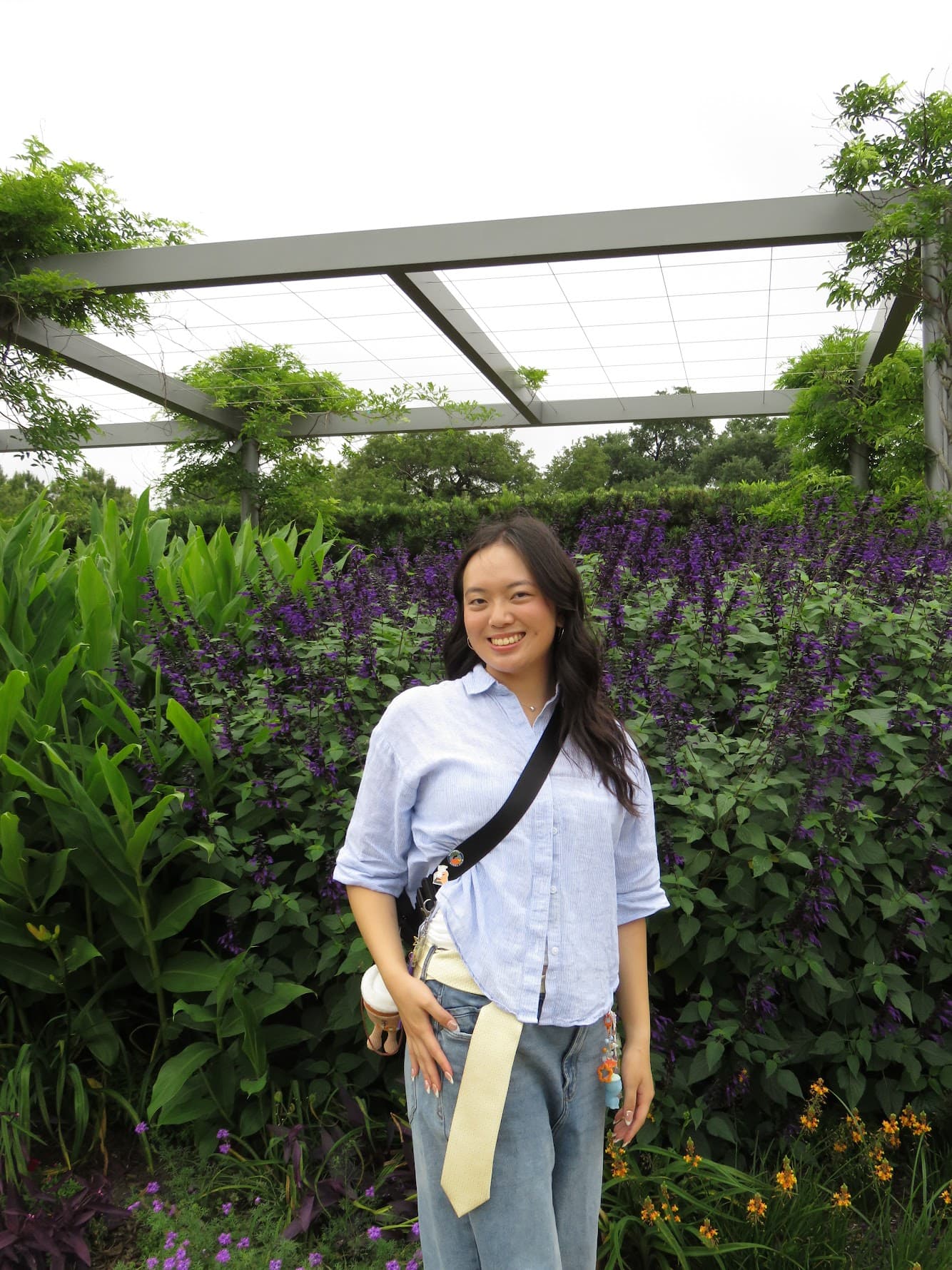 Chloe Cheong Blurred Background